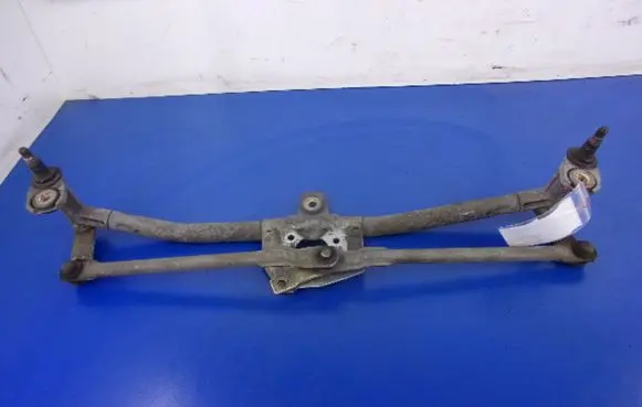 Audi A3 S3 8L Front wiper linkage and motor 1J0955623A