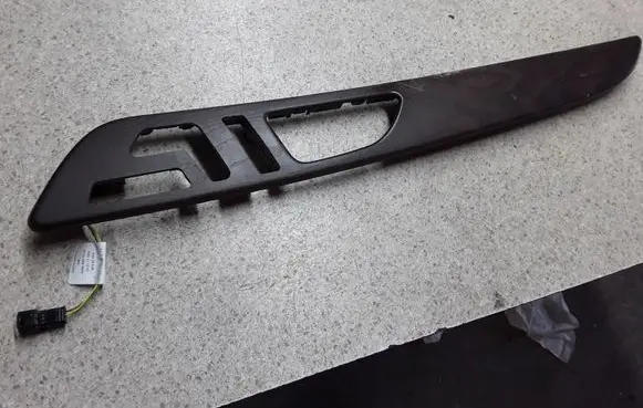 Mercedes-Benz GLE (W166 - C292) Front door trim bar A1667203722 A0009067000