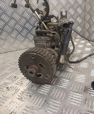 Ford Mondeo MK II Fuel injection high pressure pump