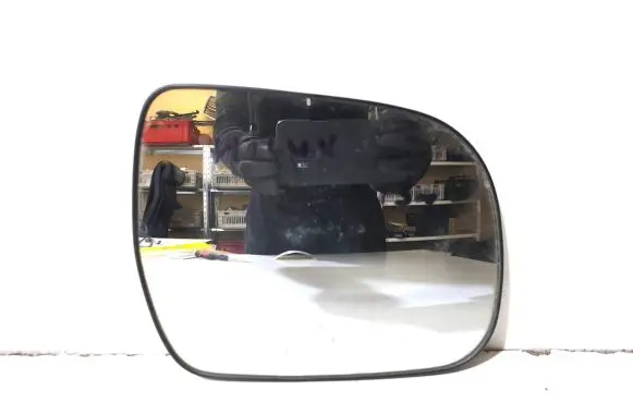 Toyota Hilux (AN10, AN20, AN30) Wing mirror glass SR13009863