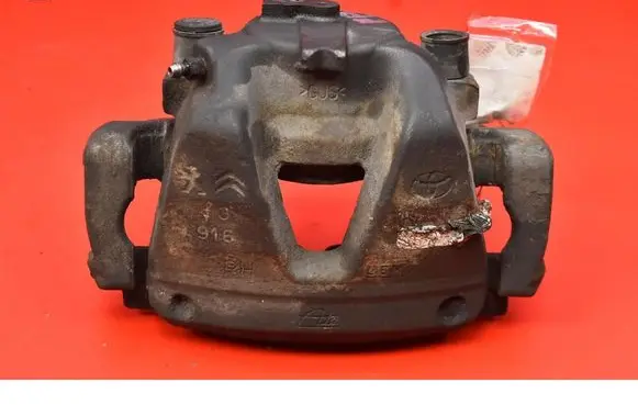 Toyota Proace Front brake caliper