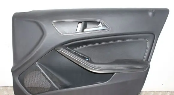 Mercedes-Benz GLA W156 Front door card panel trim