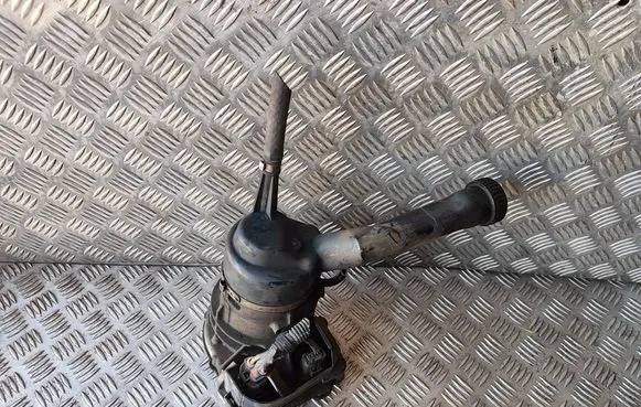 Citroen C4 I Picasso Power steering pump 9684040280
