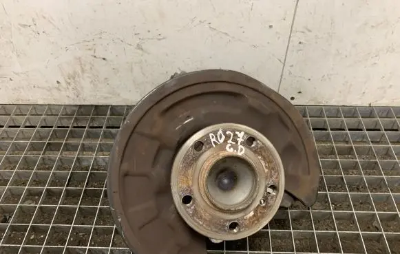 Mercedes-Benz CLA C117 X117 W117 Rear wheel hub A2463503641 A2463340006