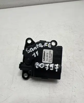Hyundai Santa Fe Air flap motor/actuator D332CK8AA04