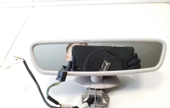 Mercedes-Benz E W211 Rear view mirror (interior) A2118110107 E11025902