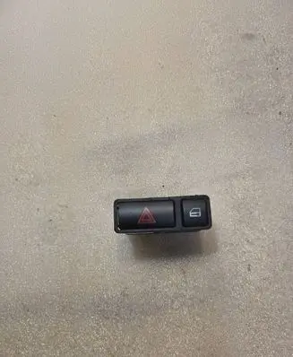 BMW 3 E46 Hazard light switch 61318368920