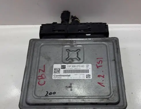 Seat Altea XL Engine control unit/module 03F906070HD