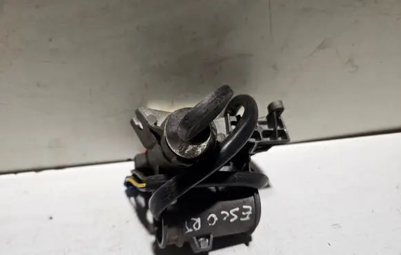 Ford Escort Ignition lock 91AB3675AC 3890