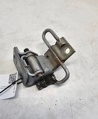 Audi A6 S6 C5 4B Front door lower hinge 