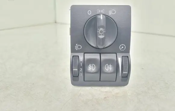Opel Tigra B Light switch 9116609