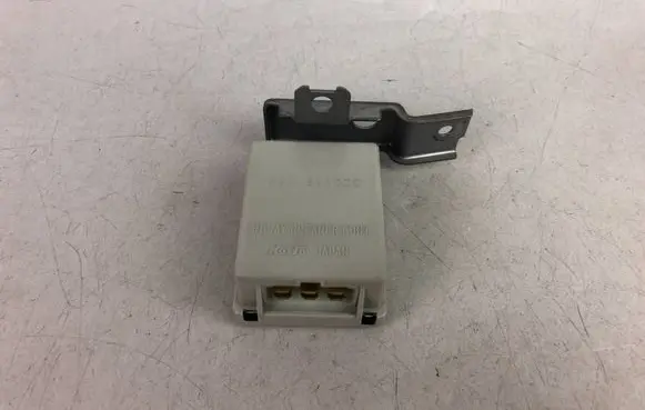 Subaru Forester SG Light washer relay 88018SA000
