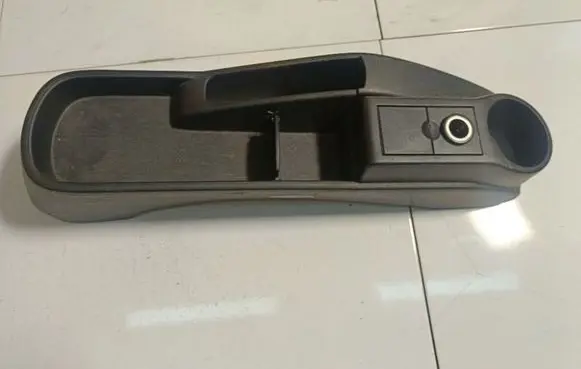 Mazda 2 Center console 