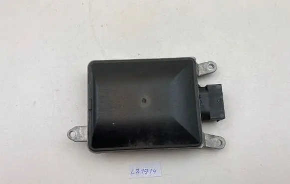 Audi A8 S8 D4 4H Blind spot module 4H0907568F 6PZ01090524