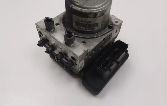 Nissan X-Trail T30 ABS Pump A98000EY0 65621987