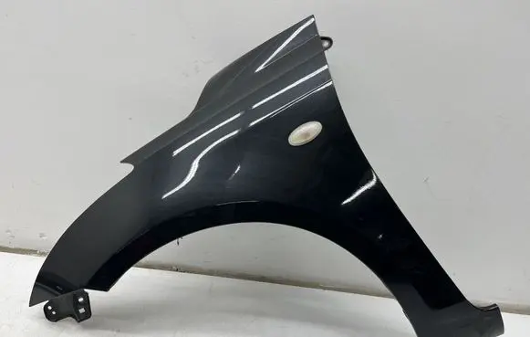 Suzuki Swift II Fender 