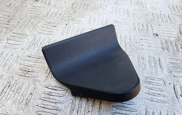 Audi TT Mk1 Other trunk/boot trim element 8N8827519A