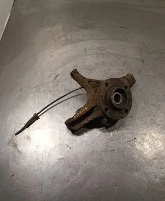 Peugeot 3008 I Front wheel hub spindle knuckle