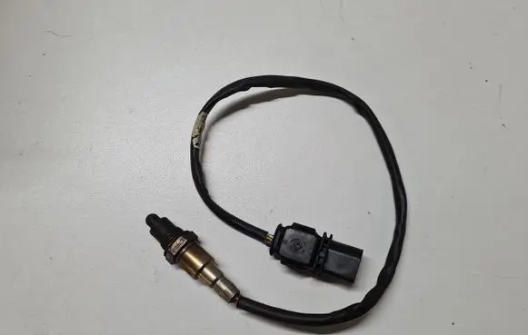 BMW M5 F90 Lambda probe sensor 0258037005 8043677 804367702