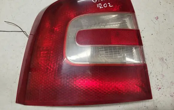 Skoda Octavia Mk2 (1Z) Rear/tail lights