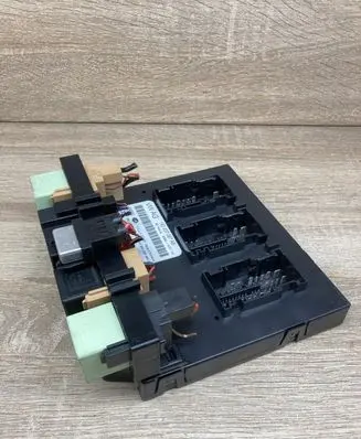 Skoda Superb B6 (3T) Central body control module 1K0937087AB