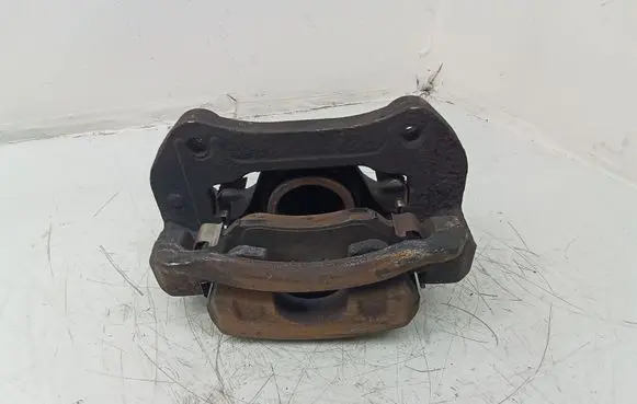 Opel Insignia A Front brake caliper
