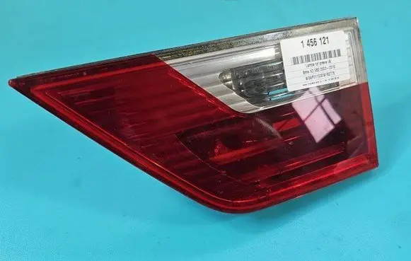 Rear/tail lights