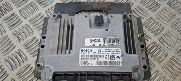 Peugeot 307 Engine control unit/module 9653958980