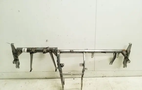 Volvo XC40 Dashboard cross member/frame bar 32329647