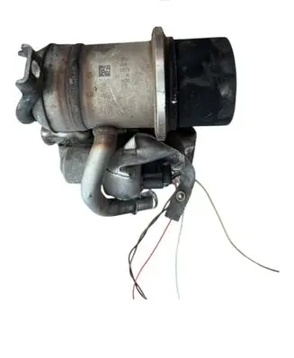 Volkswagen PASSAT B8 EGR valve cooler 04L131512D Y2392004 100997