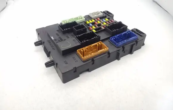 Ford Focus Power management control unit F1FT14A073GG