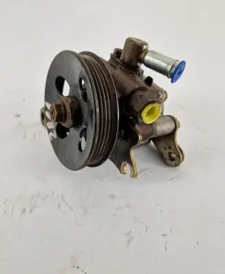 Toyota Camry Power steering pump 