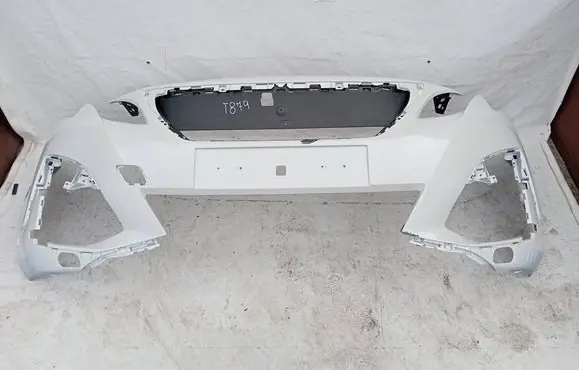 Peugeot 3008 II Front bumper 9815499077