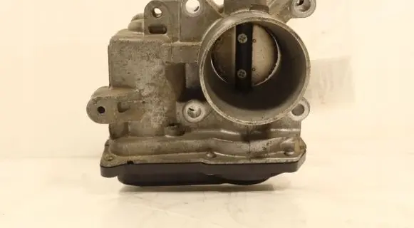Dacia Logan II Throttle body valve 8200568712D