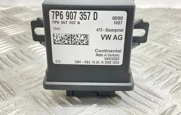 Skoda Superb B8 (3V) Light module LCM 7P6907357D