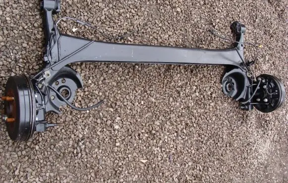 Toyota Yaris Rear axle beam 