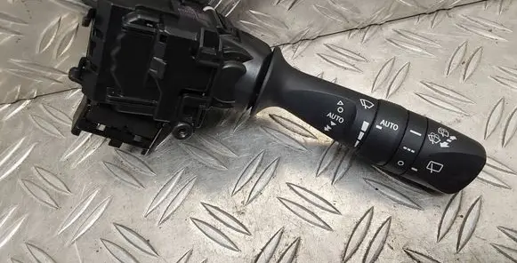 Toyota Auris E180 Wiper control stalk 02670 17F858 L17