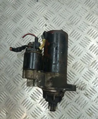 Volkswagen PASSAT B5 Starter motor