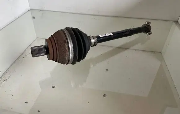 Audi Q2 - Front driveshaft 5Q0407271CR