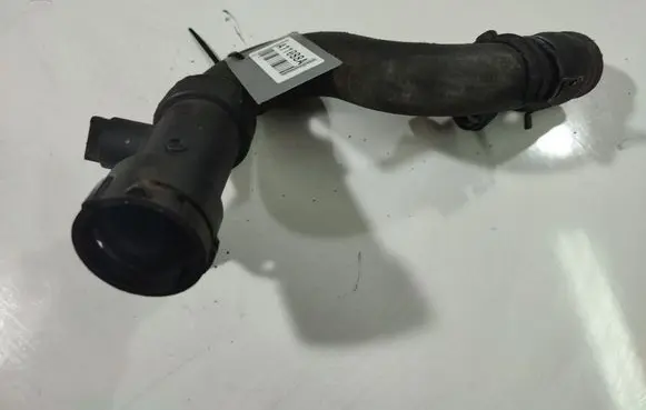 Audi A6 S6 C5 4B Engine coolant pipe/hose 