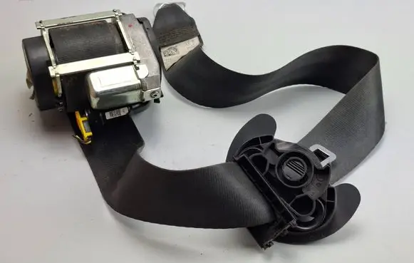 Volkswagen Golf VI Front seatbelt 1K4857705BH 618090900
