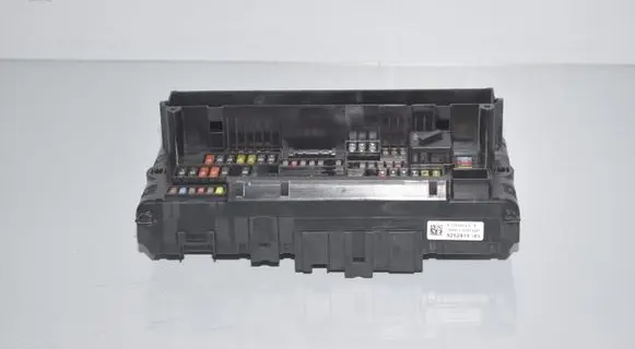 BMW 6 F06 Gran coupe Fuse box set 9252815 61149252815