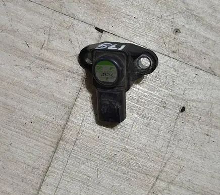 Mercedes-Benz CLA C117 X117 W117 Air pressure sensor A0051535028 174718 EP9451R3A