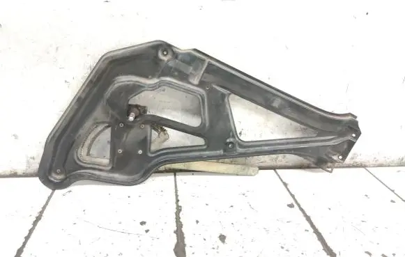 Volkswagen II LT Front door manual window regulator 