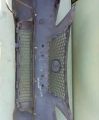 Lexus IS 220D-250-350 Front bumper 5211953660