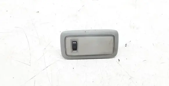Toyota Avensis T220 Boot/trunk interior light 
