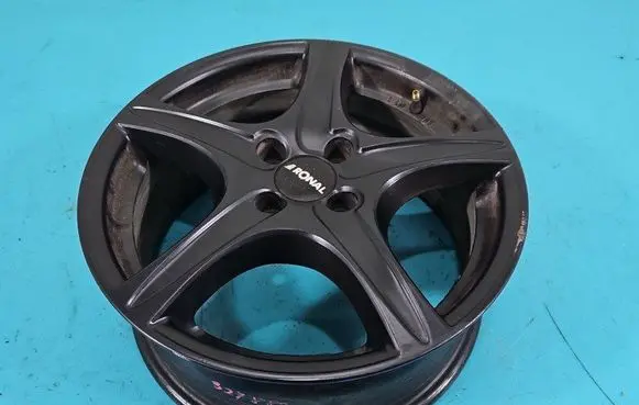 R16 alloy rim