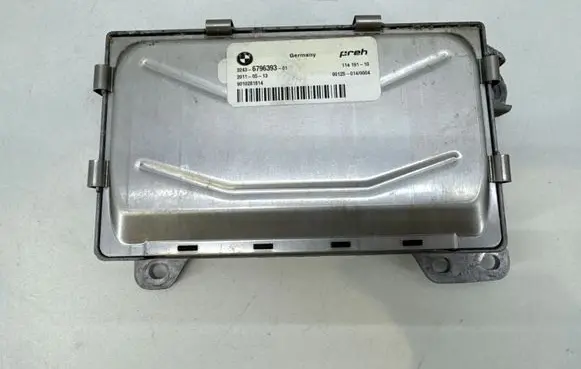 BMW 5 F10 F11 Steering rack control module 6796393