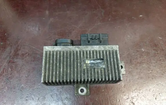 Renault Laguna II Glow plug pre-heat relay 7700111525