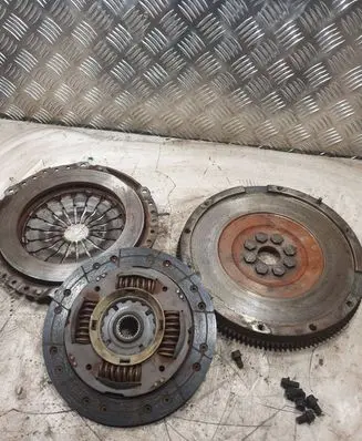 Ford Focus Clutch set kit 412119300